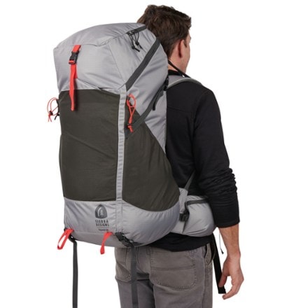 Sierra Designs Gigawatt 60 L Pack 1