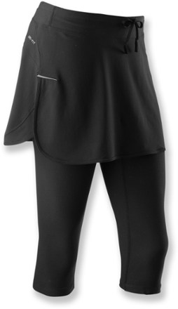 nike skirted capri pant