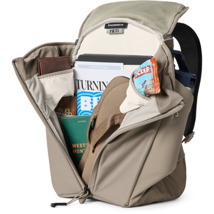 YETI Ranchero Pack - 18 L 6
