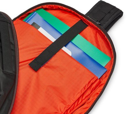 Cotopaxi Chasqui 13 L Sling Pack 4