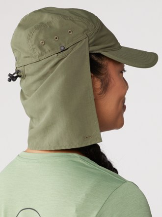 REI Co-op Sahara Cap with Cape 4