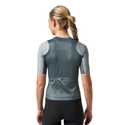 PEARL iZUMi Red Cycling Jersey - Women's 2