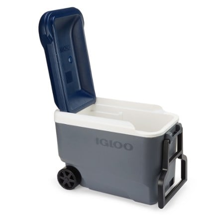 Igloo MaxCold Latitude 40 Qt. Roller Cooler 5