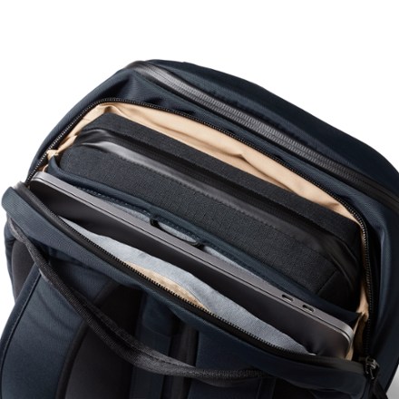 Bellroy Transit Workpack 20 L 4