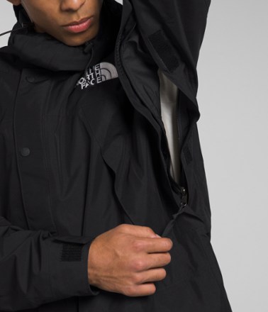 The North Face GTX Mountain Jacket - Men's 5