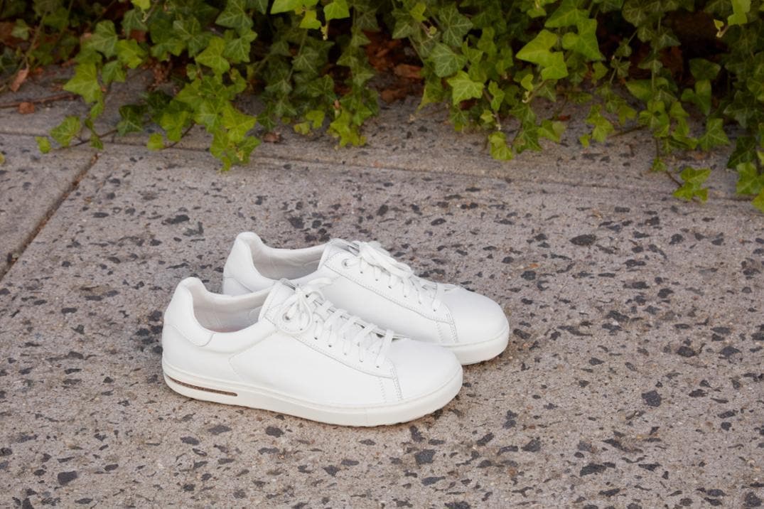 Location Image for Bend Sneakers - Women's
