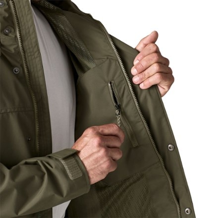 Patagonia Outdoor Everyday Rain Jacket - Men's 8
