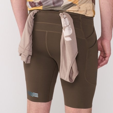 Janji Trail 8" Half Tights - Men's 6