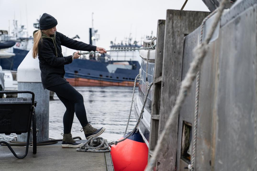 Location Image for 6" Legacy Lace Boots - Women's