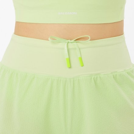 Salomon Sense Aero Stow 4" Shorts - Women's 1