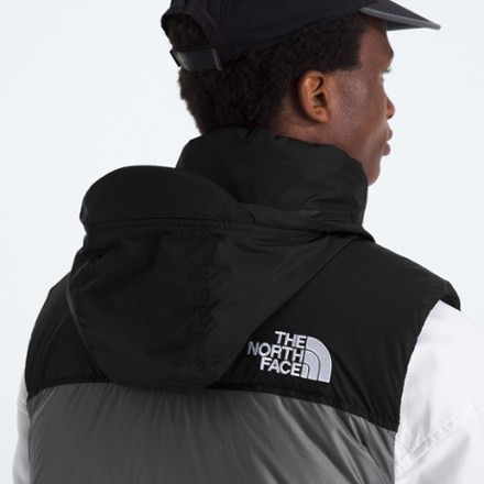 The North Face 1996 Retro Nuptse Vest - Men's 5