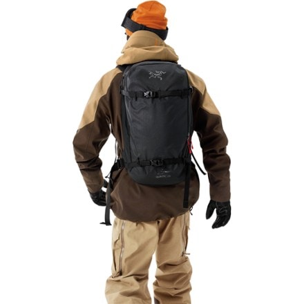Arc'teryx Quintic 28 Pack 4