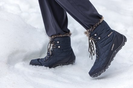 Columbia Minx Mid III Snow Boots - Women's 3