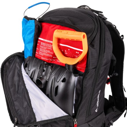 Jones Higher 32 Snow Pack Accessories not included
