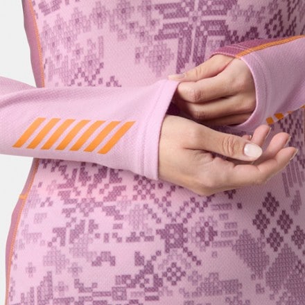 Helly Hansen LIFA Merino Midweight Graphic Base Layer Crew Top - Women's 5