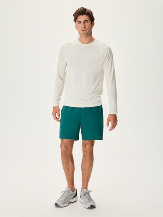 Outdoor Voices Train 6" Shorts - Men's 2