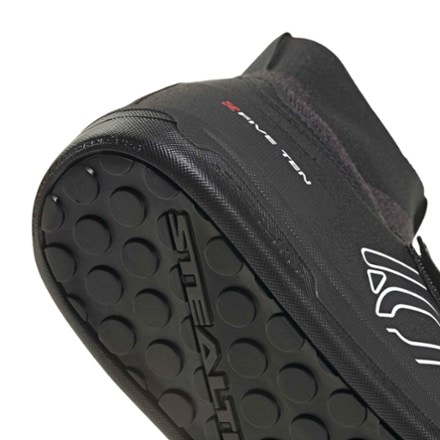 Five Ten Freerider Mid Pro VCS Mountain Bike Shoes - Men's 4