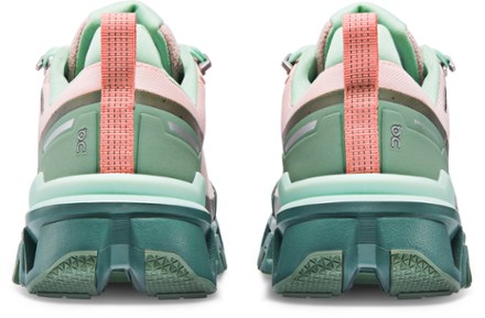 On Cloudwander Waterproof Low Hiking Shoes - Women's 3
