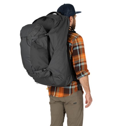 osprey 70l backpacks mens Farpoint Men's Travel Backpack cut foam Air Scape backpanel creates a breathable Osprey Farpoint 70 Travel Pack