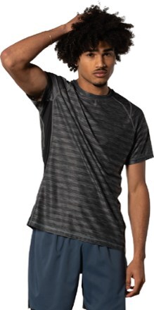 Short Sleeve Men's Workout Shirts | REI 
