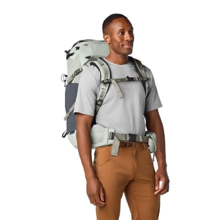 YETI Skala 60 L Pack - Men's 4