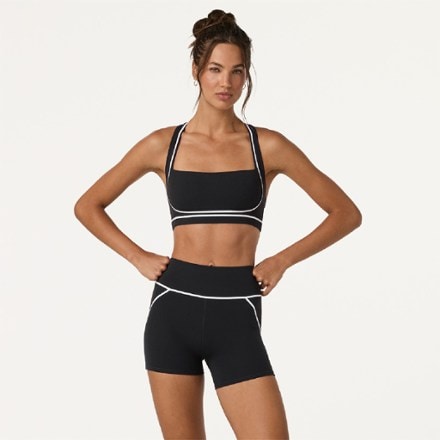 Vuori AllTheFeels Linework Bra 1