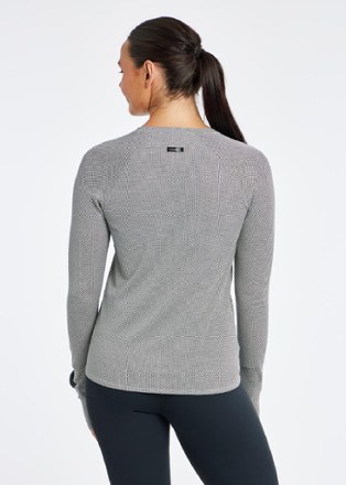 Oiselle Flyout Long-Sleeve Top - Women's 2