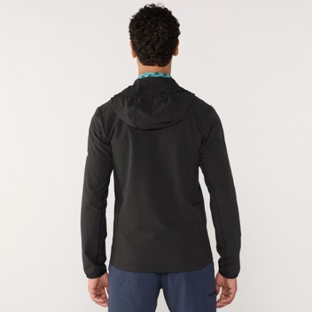 Mammut Men's Outdoor Softshell Hooded Jacket - Recycled Material 4-Way Stretch