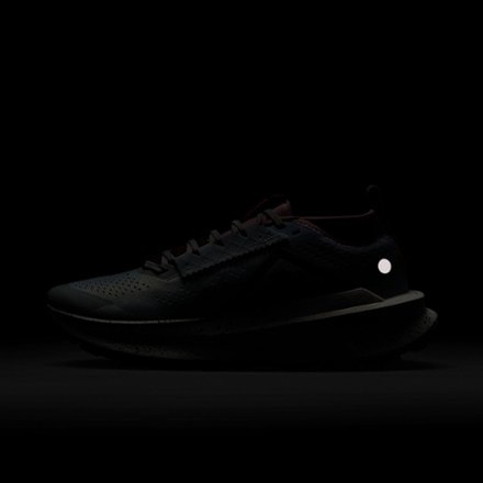 Nike Zegama 2 Trail-Running Shoes - Women's 9