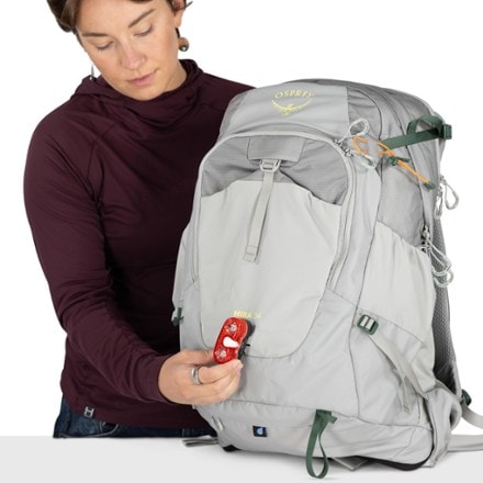 Osprey Mira 34 Hydration Pack - Women's 9
