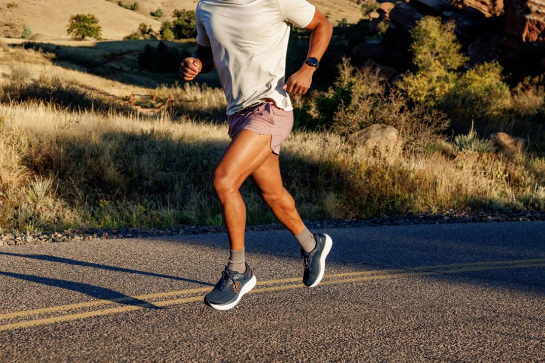 Location Image for Atmos 2 Road-Running Shoes - Men's