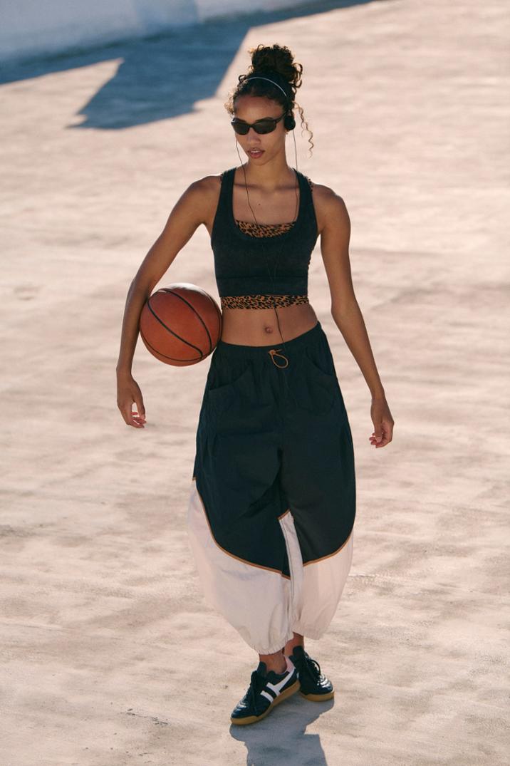 Location Image for Free Flow Joggers - Women's