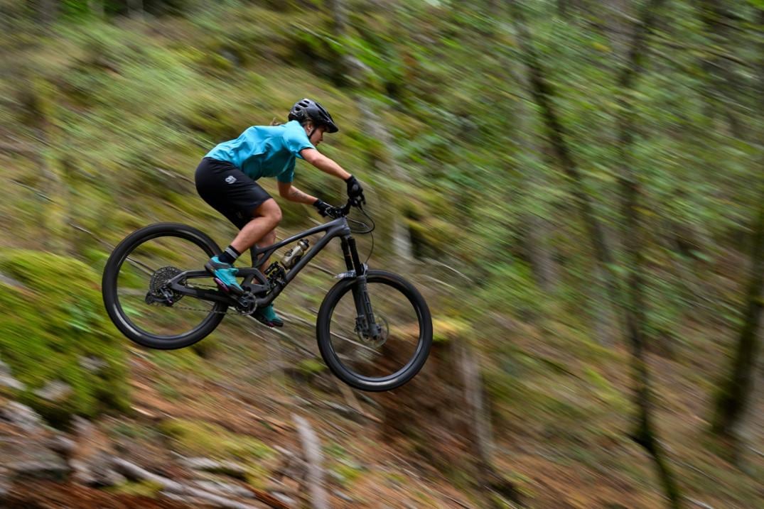 Location Image for Freewheel Ride Bike Shorts - Women's