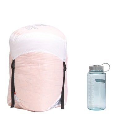 The North Face Inferno -40F Sleeping Bag Stuff sack (32 fl. oz. water bottle not included)