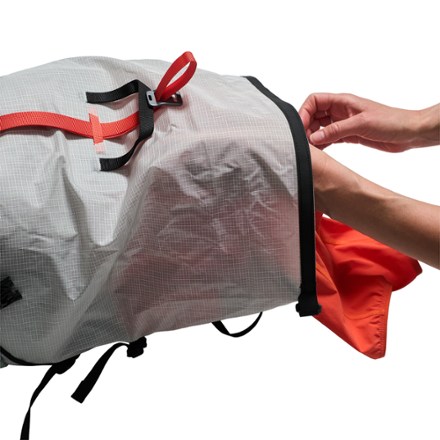 Mountain Hardwear Alakazam 45 Pack 8