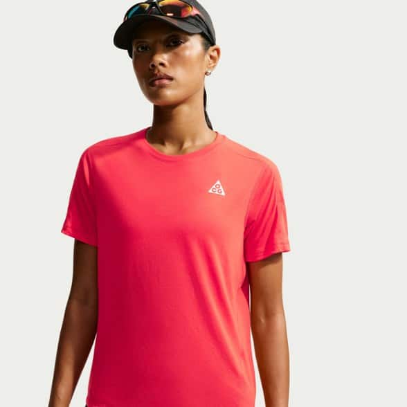 On Body Image of color Light Crimson