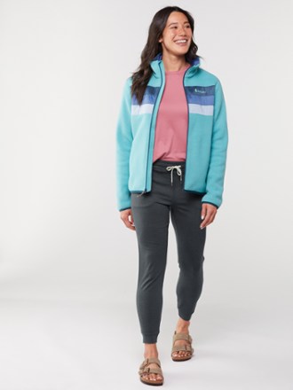 Vuori Performance Joggers - Women's 3