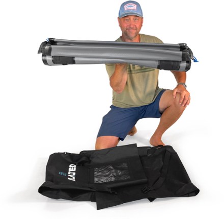 Rei rooftop cargo carrier store