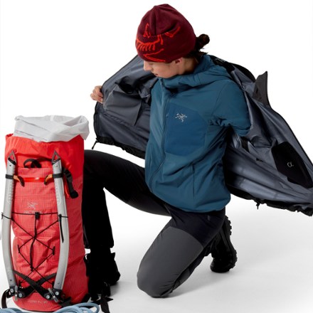 Arc'teryx Proton Insulated Hoody - Women's 7