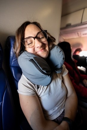 HEST Pro Travel Pillow 6