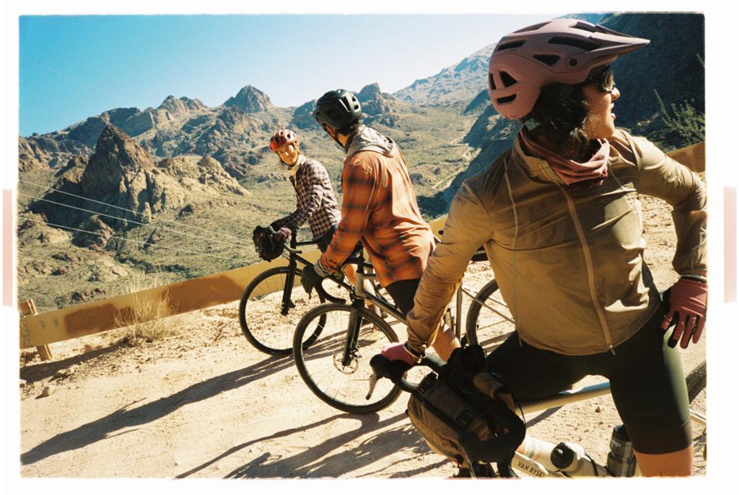 Location Image for Signature Cargo Cycling Bib Shorts - Women's