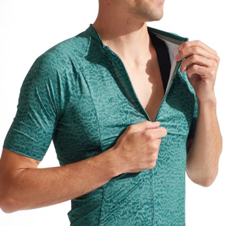 PEARL iZUMi Interval Cycling Jersey - Men's 6
