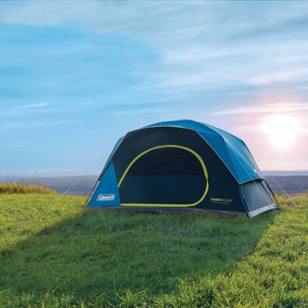 Coleman Skydome Dark Room 8-Person Tent 2