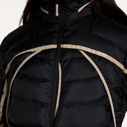 SENIQ Wildpuff Down Hoodie - Women's 3