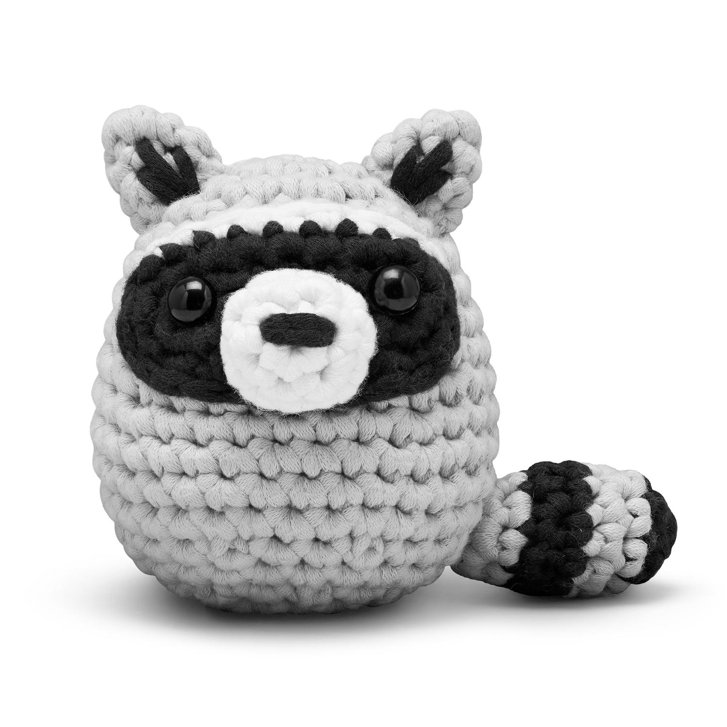 Scooter the Raccoon Crochet Kit
