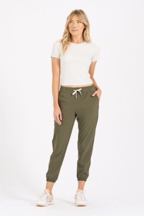 Vuori Weekend Jogger Pants - Women's 1