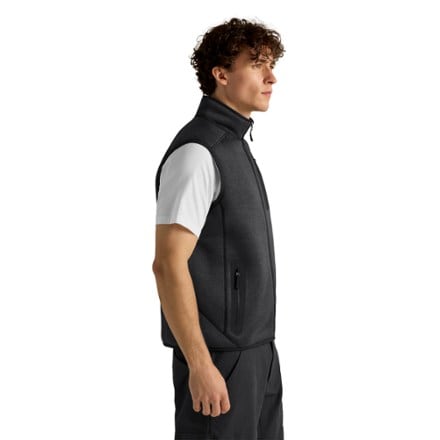 Arc'teryx Covert Vest - Men's 4