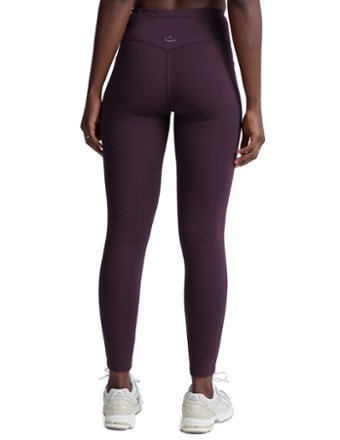 Beyond Yoga Allure Zip Pocket Long Leggings - Women's 1
