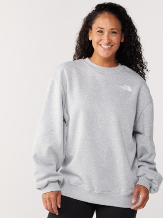 Women's Sweaters and Sweatshirts