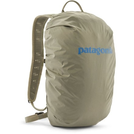 Patagonia Terravia Pack 14 L Included raincover